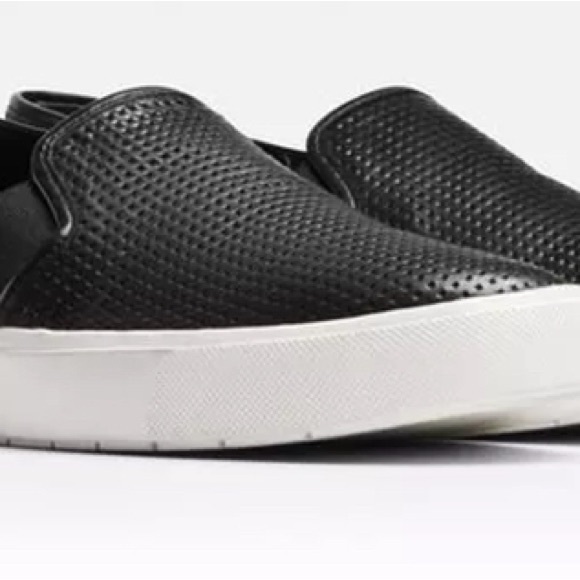 Vince - Women’s Perforated Leather Blair Sneaker (black - size 6) - Picture 5 of 7